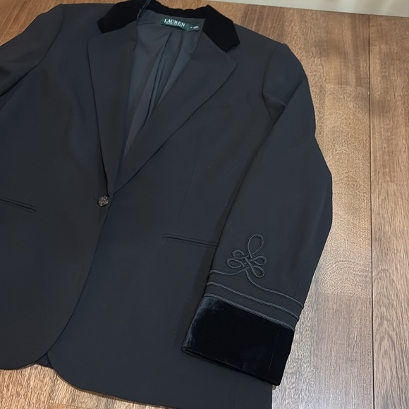 Lauren Ralph Lauren Black Velvet Colar Blazer. Size 16. Wool - Picture 2 of 12
